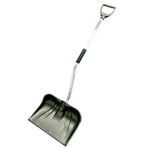 bent-handle-snow-shovel.jpg